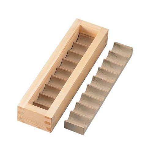 EBM 木製 幕ノ内 押シ型 9穴 EBM