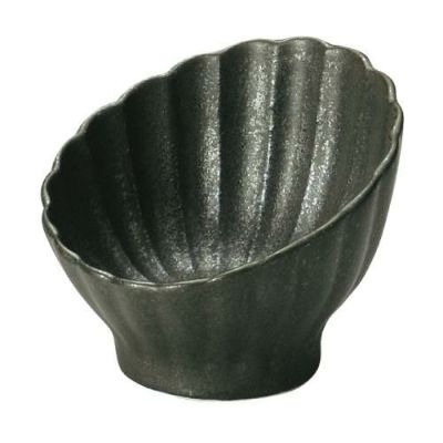 かすみ 黒 7cm斜め小鉢