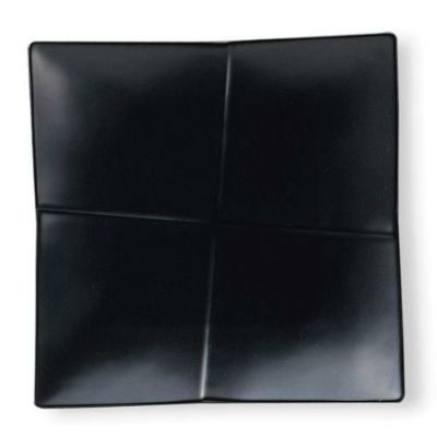 19cm折方皿(黒マット) 黒
