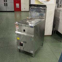 中古】製氷機 パナソニック(Panasonic) SIM-S140XNA 幅900×奥行 中古】製氷機 パナソニック(Panasonic) SIM-S140XNA 幅900×奥行