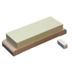 堺菊守 仕上石(#8000)台付 極(KIWAMI)