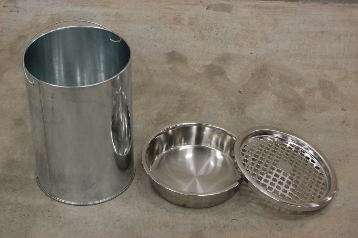 TB オリジナル スタンド灰皿/ダストボックス付き カラー：ブラック TBSH-BK-140144