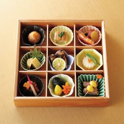 松花堂/月 九つ仕切り月セット 木製