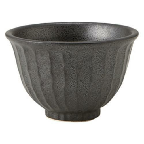 黒御影 しのぎ飯碗