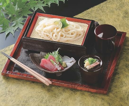 線筋長角ざる黒内朱本体（底板付）