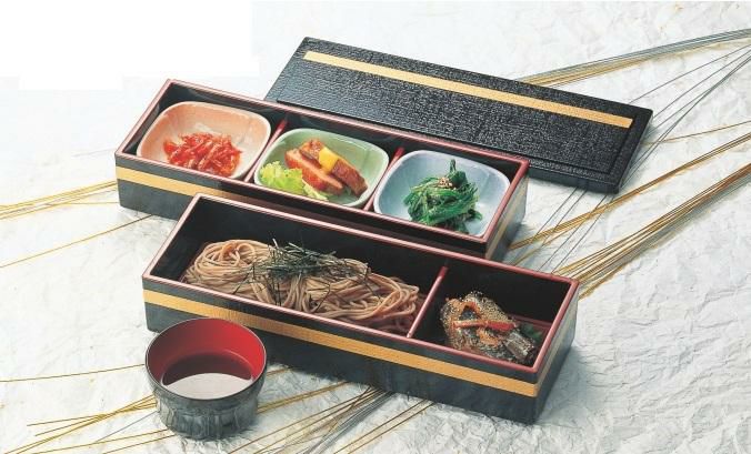 9寸長手清風弁当黒金ライン親