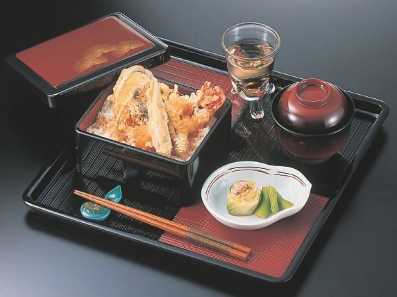 お盆 尺1寸角市松盆黒/朱 NS加工