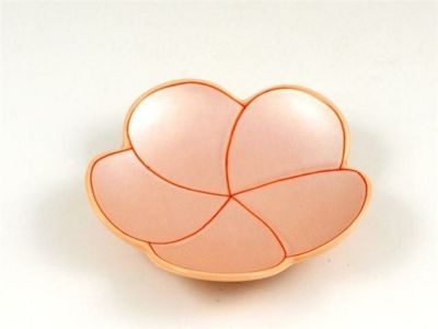 曙釉錦捻銀梅型 小皿