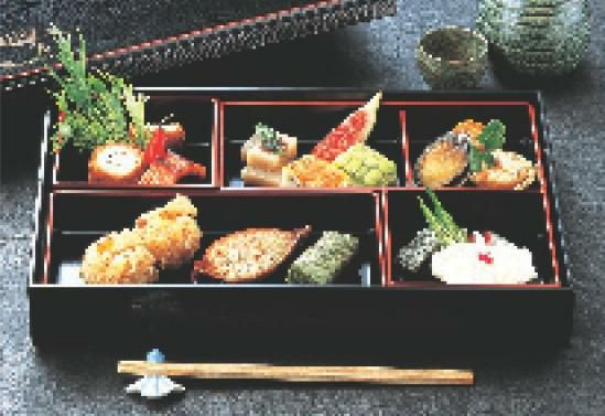 松花堂 8.5寸松花堂用A仕切黒天朱