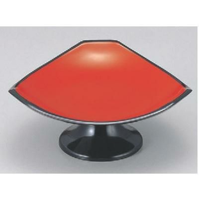 高台皿 高台三角皿朱渕外黒塗