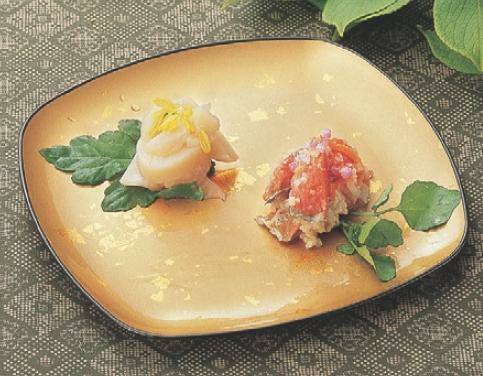 盛皿 角皿色紙金箔渕黒(大) SS塗