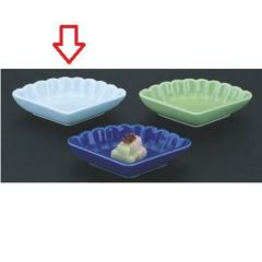 珍味 扇型鉢青磁