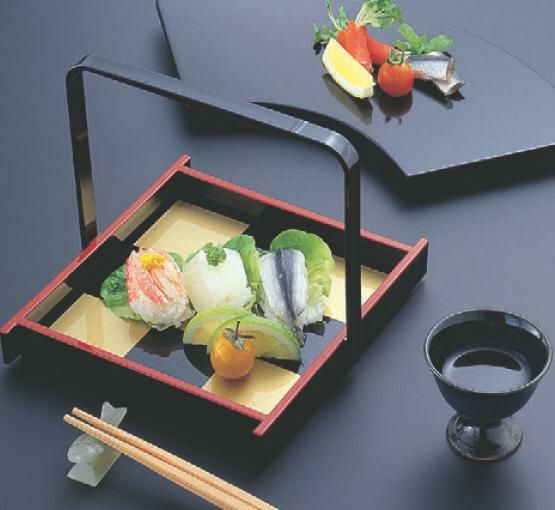 盛器 富士手提盛器黒天朱本体(折畳式)