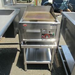 中古】電気グリドル サーモスタット付き マルゼン MEG-046 幅450×奥行