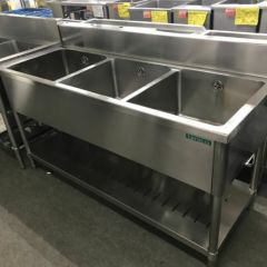 業務用/新品】【マルゼン】三槽シンク バックガードあり BS3-126 幅1200×奥行600×高さ800mm【送料無料】 | 幅1500mm未満 3槽シンク | 業務用厨房機器・調理道具・家具・食器の通販・買い取りサイト テンポスドットコム