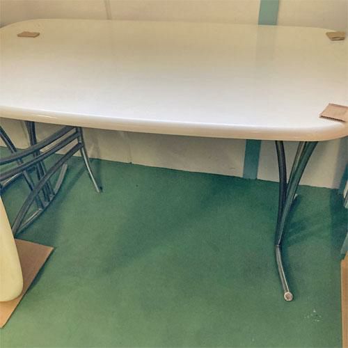 洋風テーブル 4人掛け 白 幅1330×奥行800×高さ710