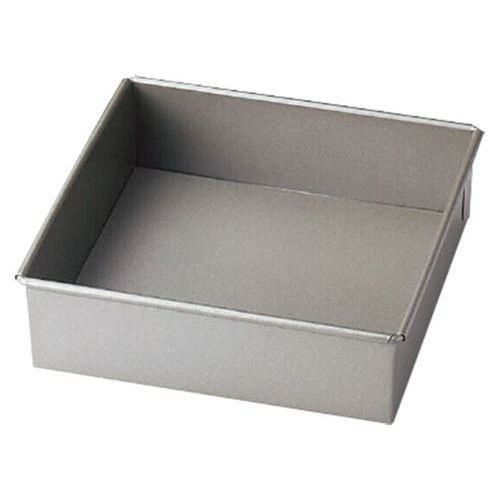 ベイクウェアー 角型デコ缶 底取 21cm