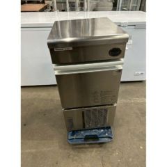 中古製氷機25kgタイプキューブアイスの通販ならテンポスドットコム 中古製氷機25kgタイプキューブアイスの通販ならテンポスドットコム