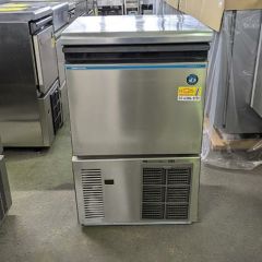 業界最長1年保証】【中古】製氷機 35kg パナソニック(Panasonic