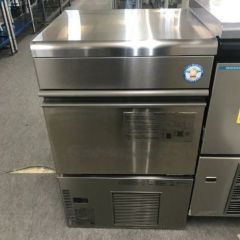 中古製氷機35kgタイプキューブアイスの通販ならテンポスドットコム 中古製氷機35kgタイプキューブアイスの通販ならテンポスドットコム
