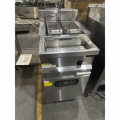 中古】電気スパゲティ釜 マルゼン MREP-H046 幅400×奥行600×高さ