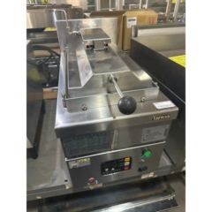 ヤ取終了11/3】≪yt1329ジ≫ 北沢産業 2槽式ガスフライヤー KFE-62MT