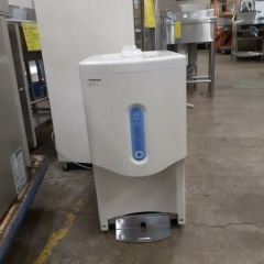 中古　ウォーターサーバー　ホシザキ　冷水器 卓上型 ホワイト 中古 ウォーターサーバー ホシザキ 冷水器 卓上型 ホワイト