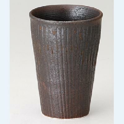 ☆鉄黒釘彫カップ