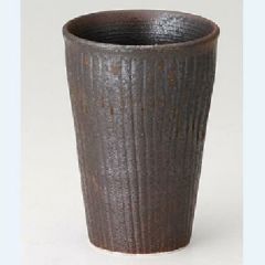 ☆鉄黒釘彫カップ