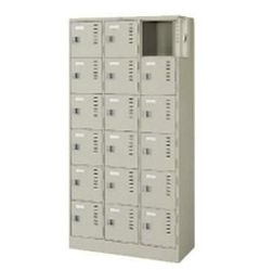 スチールロッカー 18人用(6段)