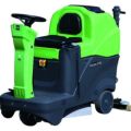 蔵王産業 バッテリー駆動 搭乗式 自動床洗浄機 スクラブメイト 530RB