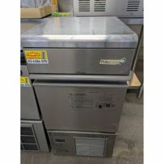旧福島工業製（現ガリレイ）25kg製氷機 旧福島工業製（現ガリレイ）25kg製氷機