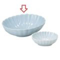 向付 【青磁 菊型向付】 高さ50mm×(手付・はみ出し部分含む)サイズ:155・直径:128【グループB】【プロ用】