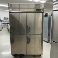 DAIWA 4ドア冷凍庫 2013年 縦型 大和冷機 1200×650×1900 DAIWA 4ドア冷凍庫 2013年 縦型 大和冷機 1200×650×1900