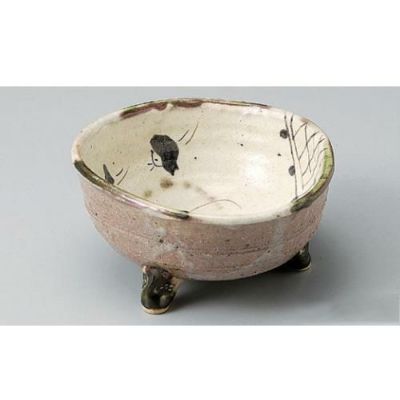 手造 古代織部三つ足盛鉢