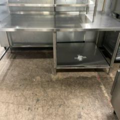 業務用 ガステーブル 5口 コメットカトウ XY-12605T 1200×奥行600×高さ800mm 都市ガス 13A 2011年製 業務用/新品】【コメットカトウ】ガステーブル 5口 XY-12605T 幅1200