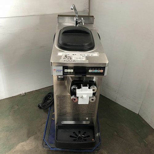 【オークション番号01】ソフトクリームマシン 日世 NA-9524AE 幅300×奥行750×高さ950 三相200V