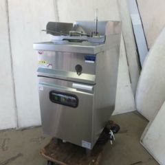 業界最長1年保証】【中古】電気ゆで麺機 フジマック FENB456004R 業界最長1年保証】【中古】電気ゆで麺機 フジマック FENB456004R