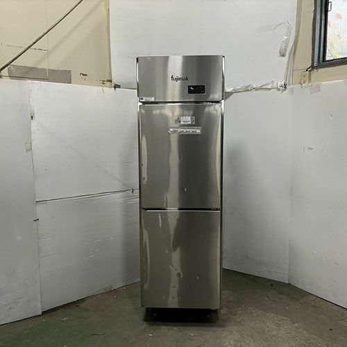 訳あり2019年製縦型冷凍庫 フジマック FRF6180Kix 訳あり2019年製縦型冷凍庫 フジマック FRF6180Kix