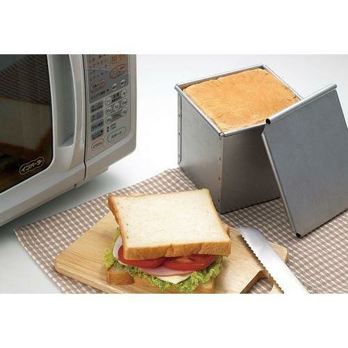 パン焼（蓋付）No.2401