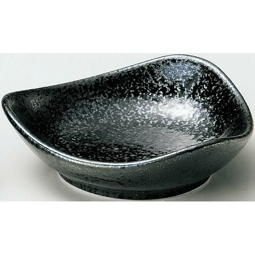 珍味&小付セレクション トライアングル波小皿(大) 黒耀 黒【まとめ買い商品】