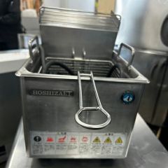 中古】電気フライヤー ニチワ電機 TEF-13-4 幅380×奥行600×高さ 中古】電気フライヤー ニチワ電機 TEF-13-4 幅380×奥行600×高さ