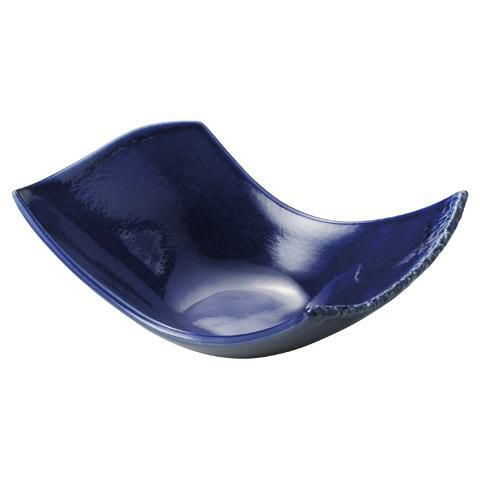 青ガラス角ソリ鉢