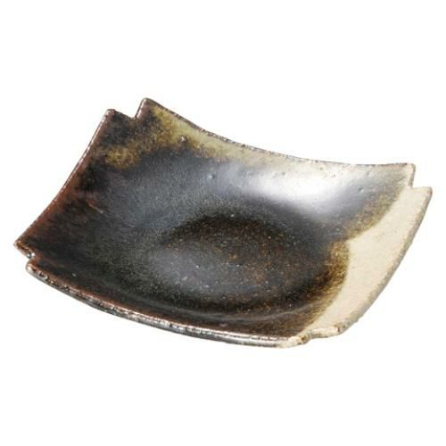 灰釉黒流隅切銘ー皿